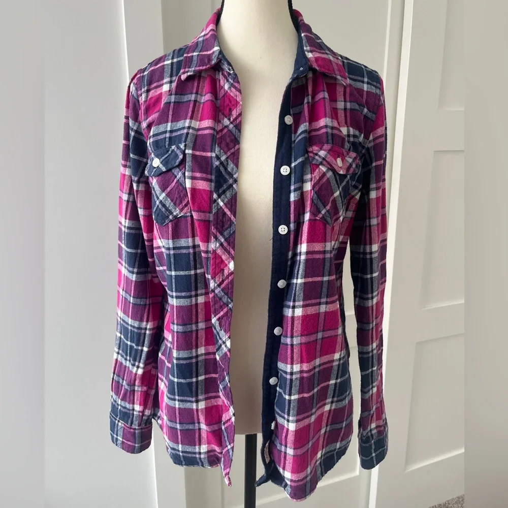 Weatherproof Vintage Ladies' Flannel Plaid Button Down Shirt | Size Medium - Picture 9 of 13
